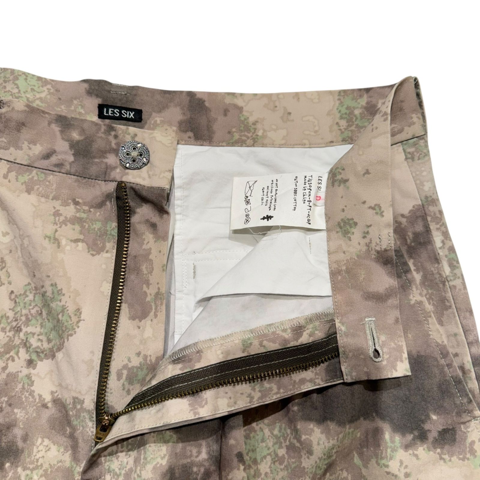 LES SIX(レシス) □□ ② tjugofem-8-pt-dcwp DANGEROUS CAMO WEIRD