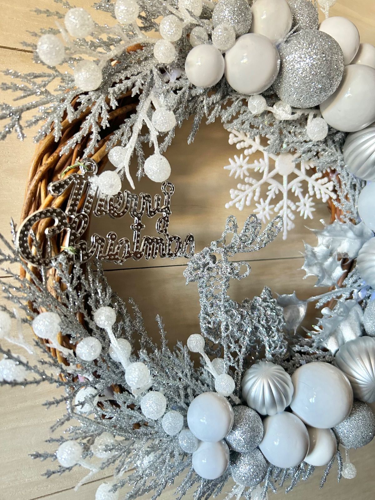 7-162大きめリース クリスマスリース トナカイ シルバーリース