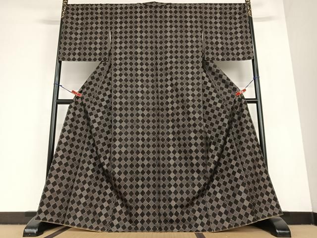 平和屋着物 本場大島紬 カタス7マルキ 花菱文 正絹 zg