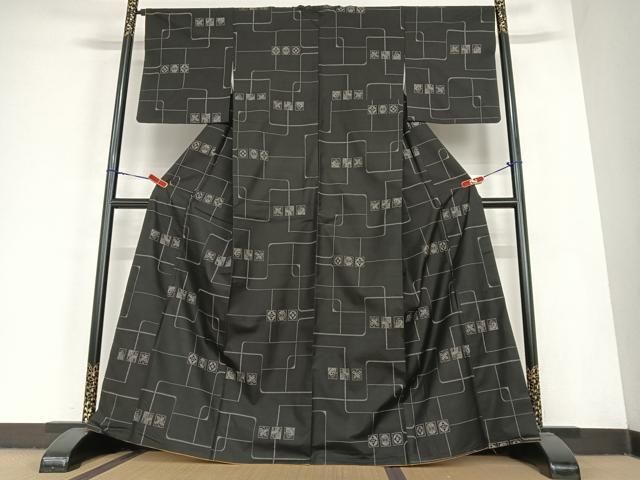 平和屋着物 本場大島紬 カタス7マルキ 色紙飾花文 正絹 zg