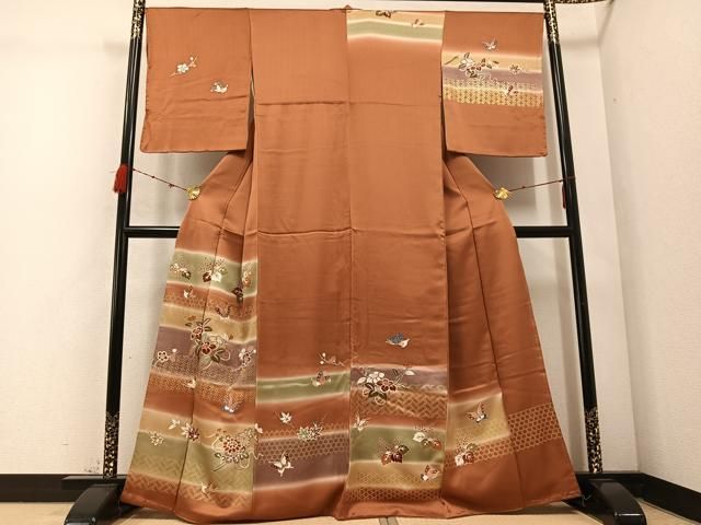 平和屋着物 訪問着 駒刺繍 舞蝶文 草花 暈し染め 金彩 正絹 ph