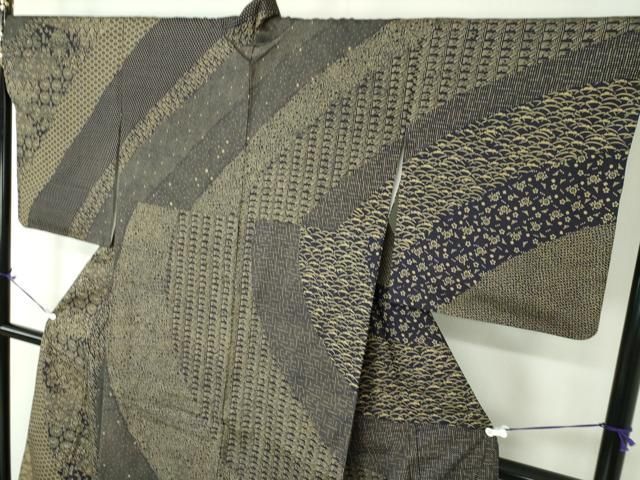 全国阿波藍染染織作家協会会員