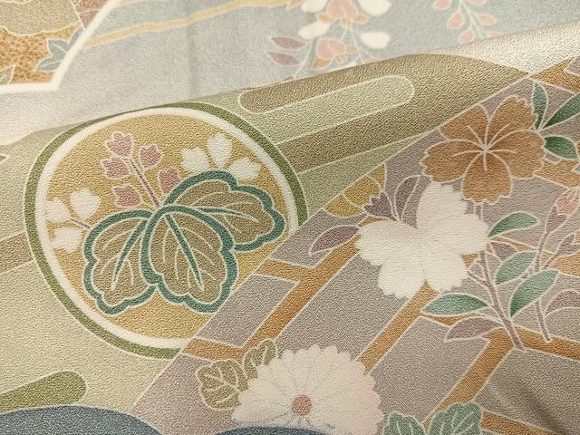 訪問着 地紙花蝶文