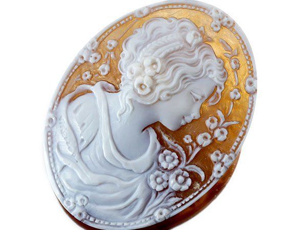ジュエリー極】チーロ・ヴィティエッロ作 花と女性像 シェルカメオ