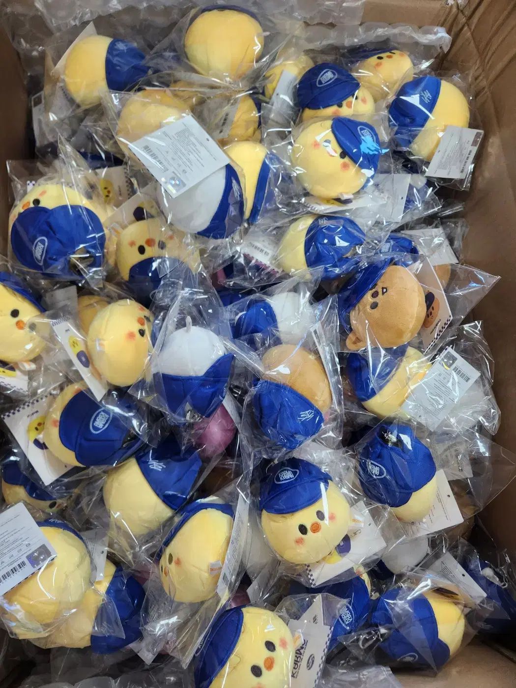 Stray Kids ストレイキッズ スキズ SKZ SKZOO ベースボールキャップ キーホルダー 8個 セット