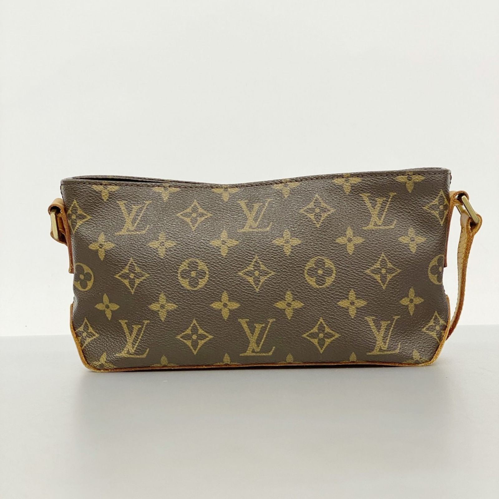 Vuitton ショルダーバッグ
