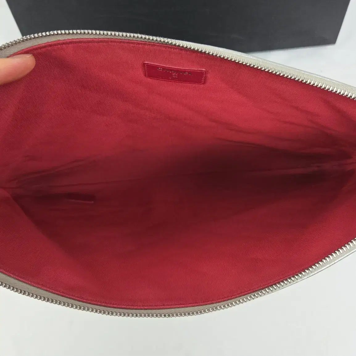 クラッチバッグ