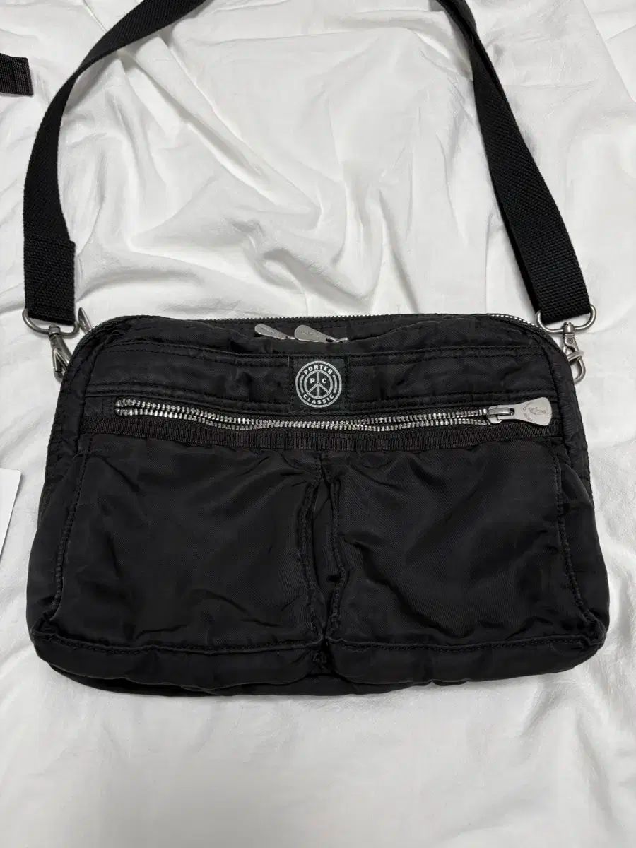 ポータークラシック SUPER NYLON ショルダーバッグ ブラック M