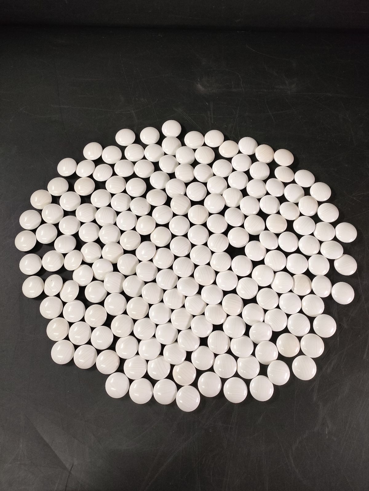 F3-02/天然本蛤・那智黒石/34号碁石/スワブデ/囲碁/将棋/碁笥/娯楽