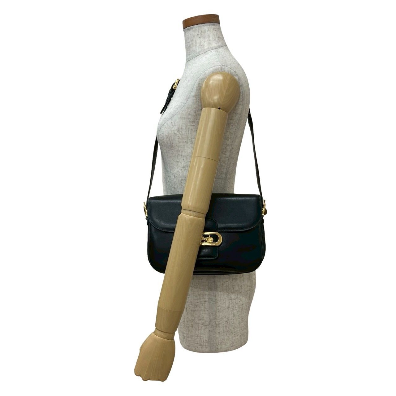 CELINE セリーヌ ヴィンテージ ロゴ 馬車 金具 カーフ レザー 本革 ショルダーバッグ ポシェット ヴィンテージ ブラック 23612