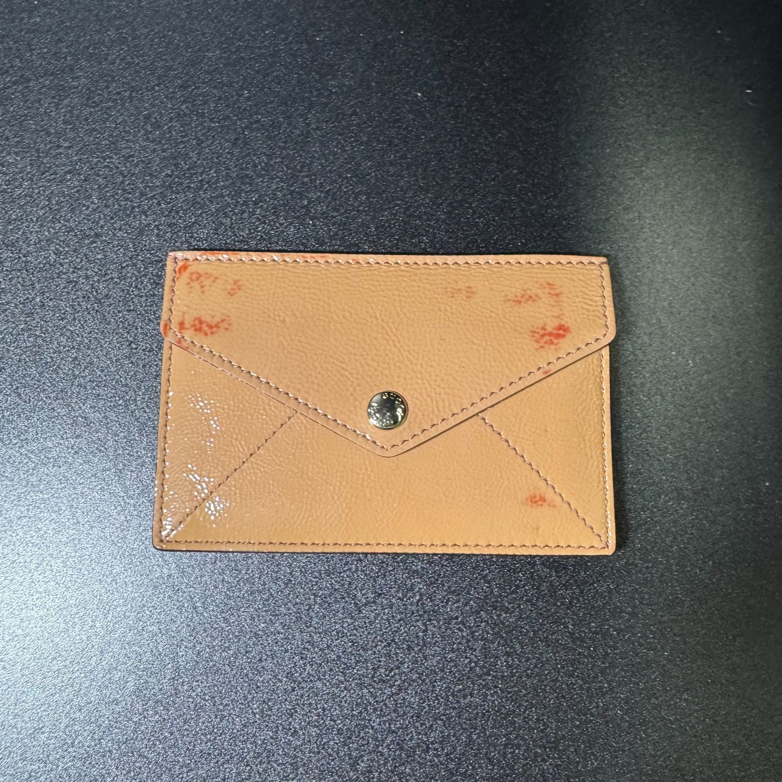 グッチ レザー カードケース ブラウン B25110782