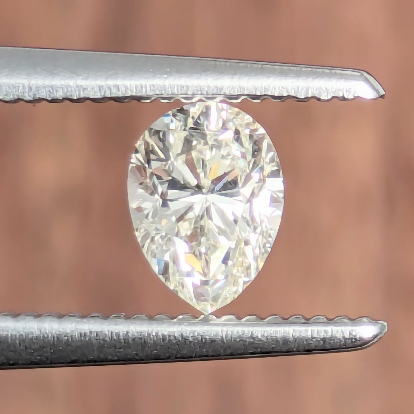 ペアブリリアントカットダイヤルース 0.307 ct