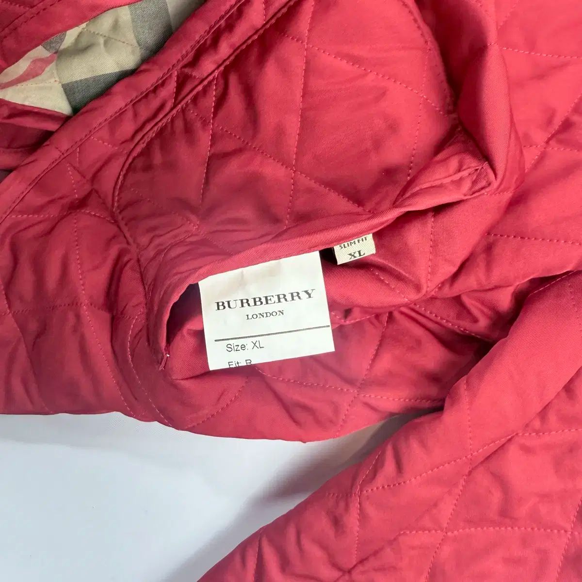 バーバリー キルティングジャケット バーガンディ COLOR WWW_SMP1DAWEKUDUS_SCH_ID