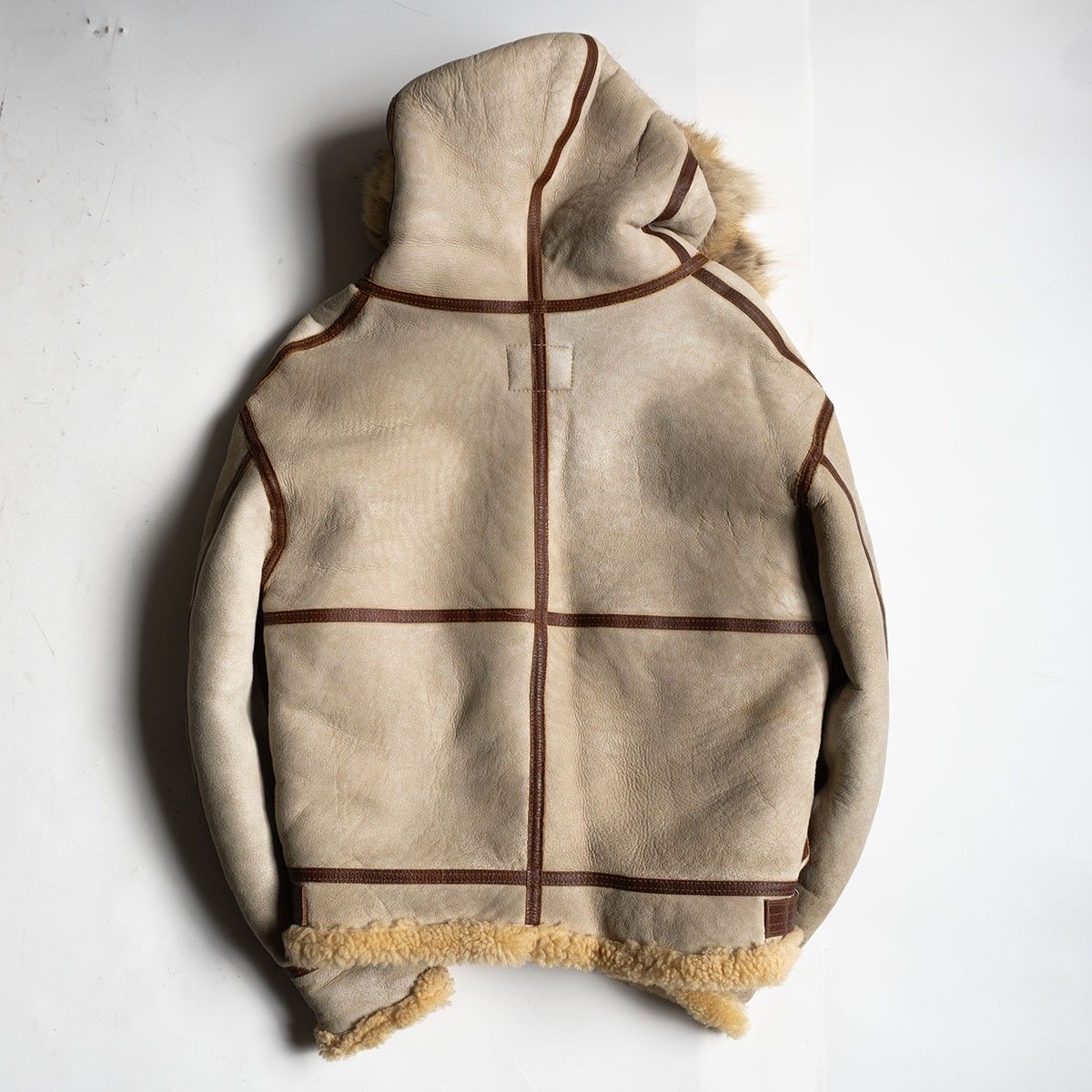 雰囲気抜群 フード付き AVIREX B-3 ムートンボンバージャケット 38 アヴィレックス フライト レザー ジャケット 25110235