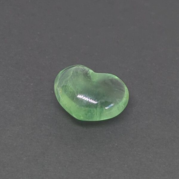 天然石 グリーンフローライト ハート 25.3×20.1×13.5mm 10.08g - メルカリ