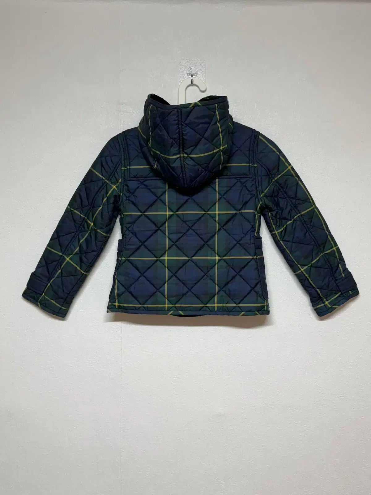 ポロ キッズ タータンチェック 軽量ダウン 130 7歳