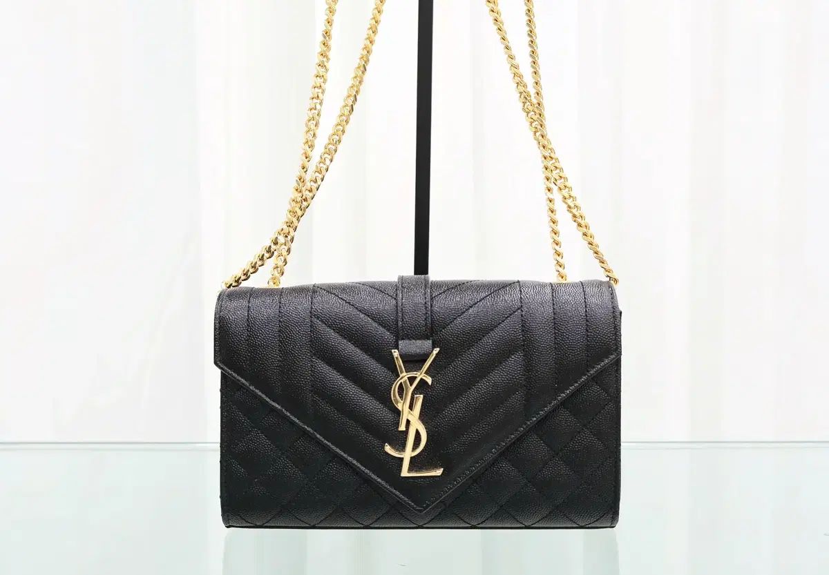 サンローラン エンベロープ チェーン クロス ショルダーバッグ 600195 BOW91 1000