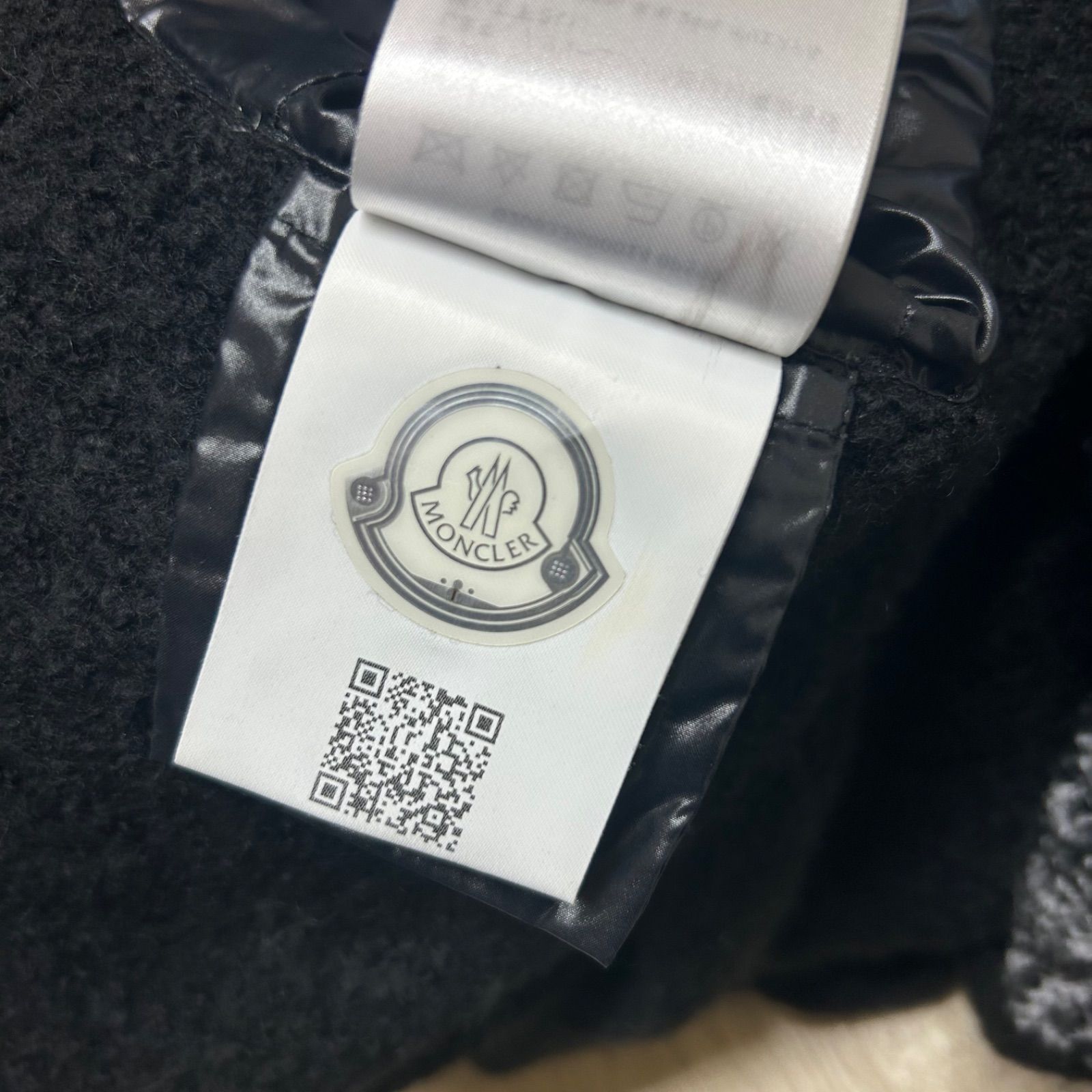 MONCLERモンクレールMANTELLAフードダウンケープコートポンチョ黒ユニセックス