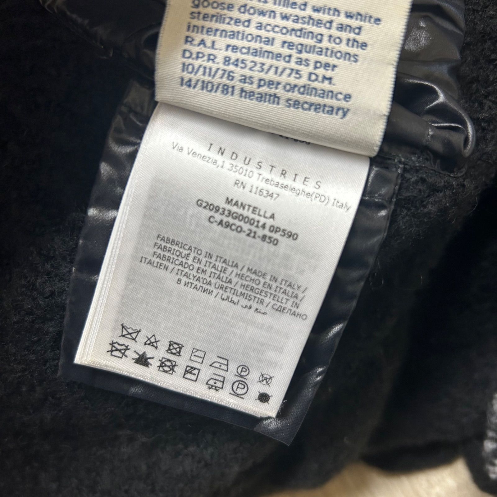 MONCLERモンクレールMANTELLAフードダウンケープコートポンチョ黒ユニセックス GINKGOPHARMACY_COM