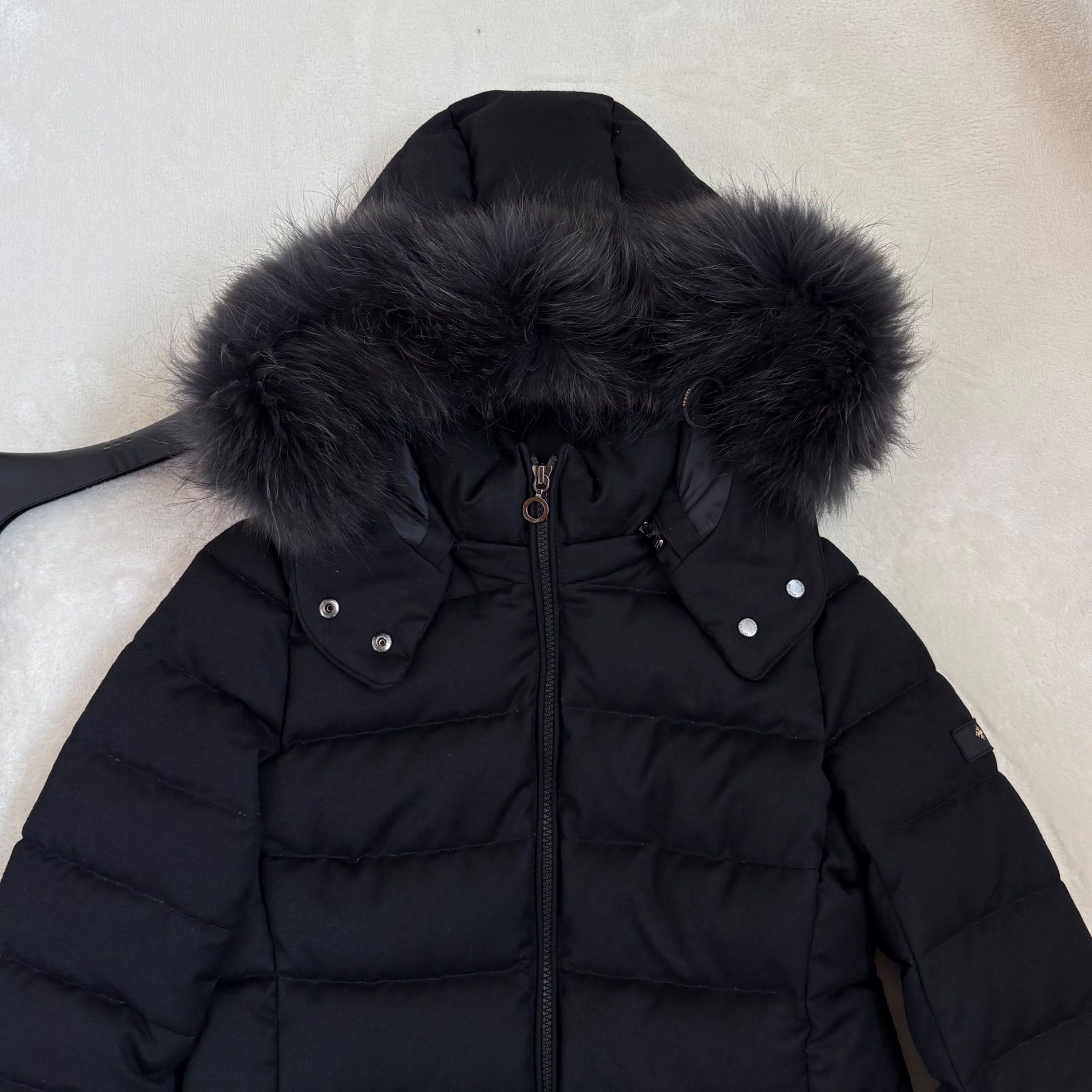 TATRAS LAVIANA リアルファー ダウンコート ブラック 02 タトラス