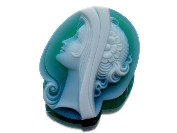 ジュエリー エルヴィン ポーリー作 美しい女性像 グリーンストーンカメオルース 34.8ｍｍ×27.0ｍｍ a 2853 v