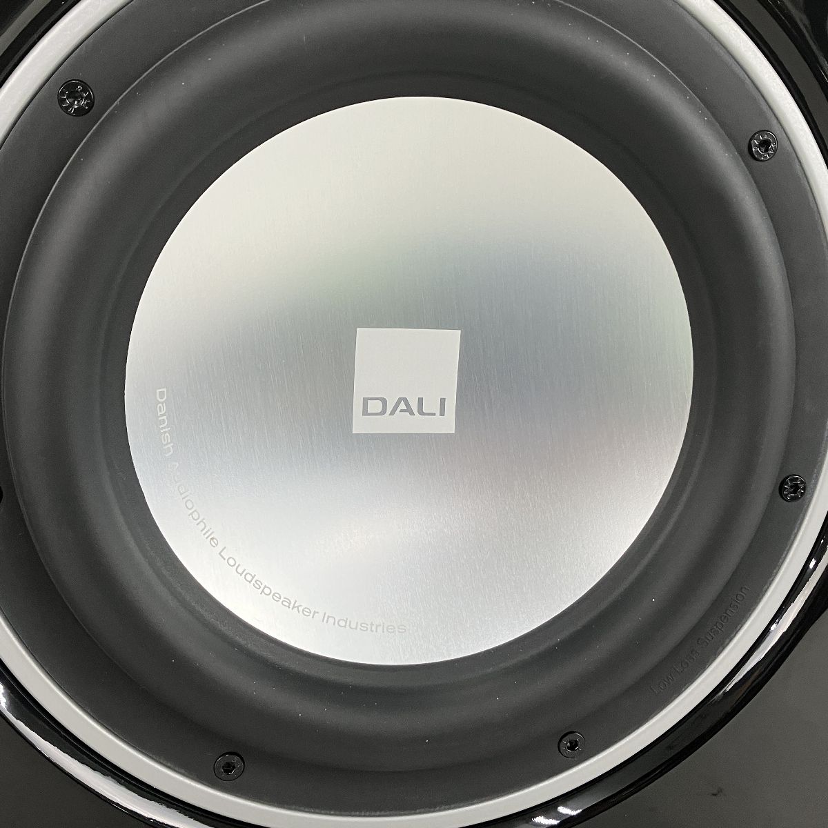 サブウーファー