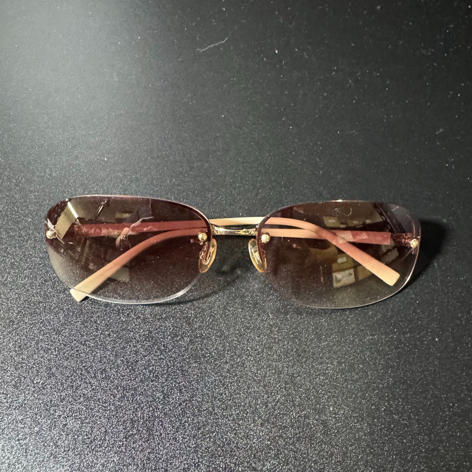 プラダ サングラス B25110798