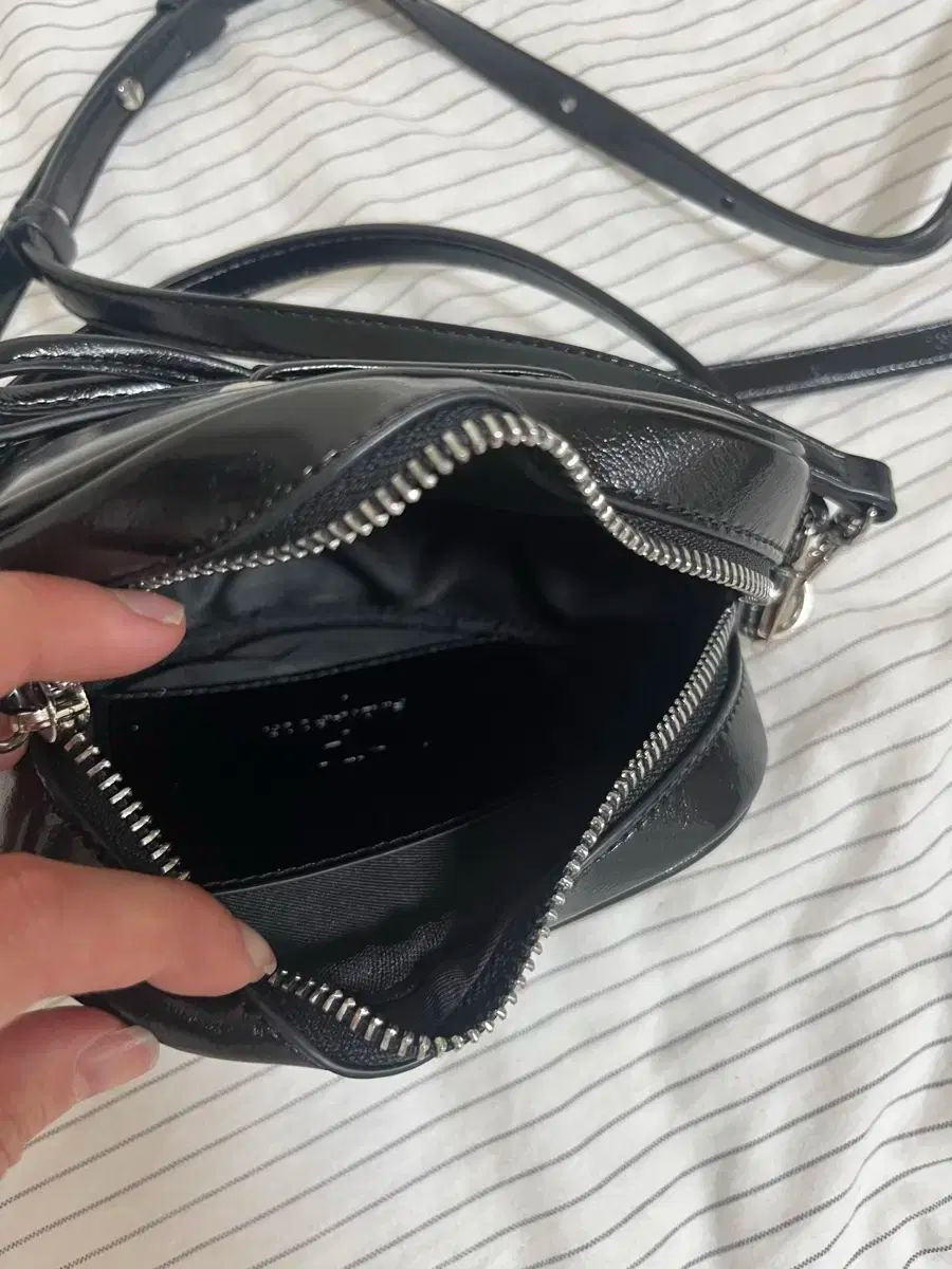  FIND KAPOOR リボン タイ ハートバッグ ブラック メッセンジャーバッグ ショルダーバッグ