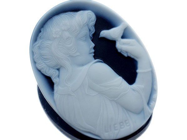 ジュエリー極】LIEBE作 小鳥と貴婦人 高級ブルーストーンカメオルース