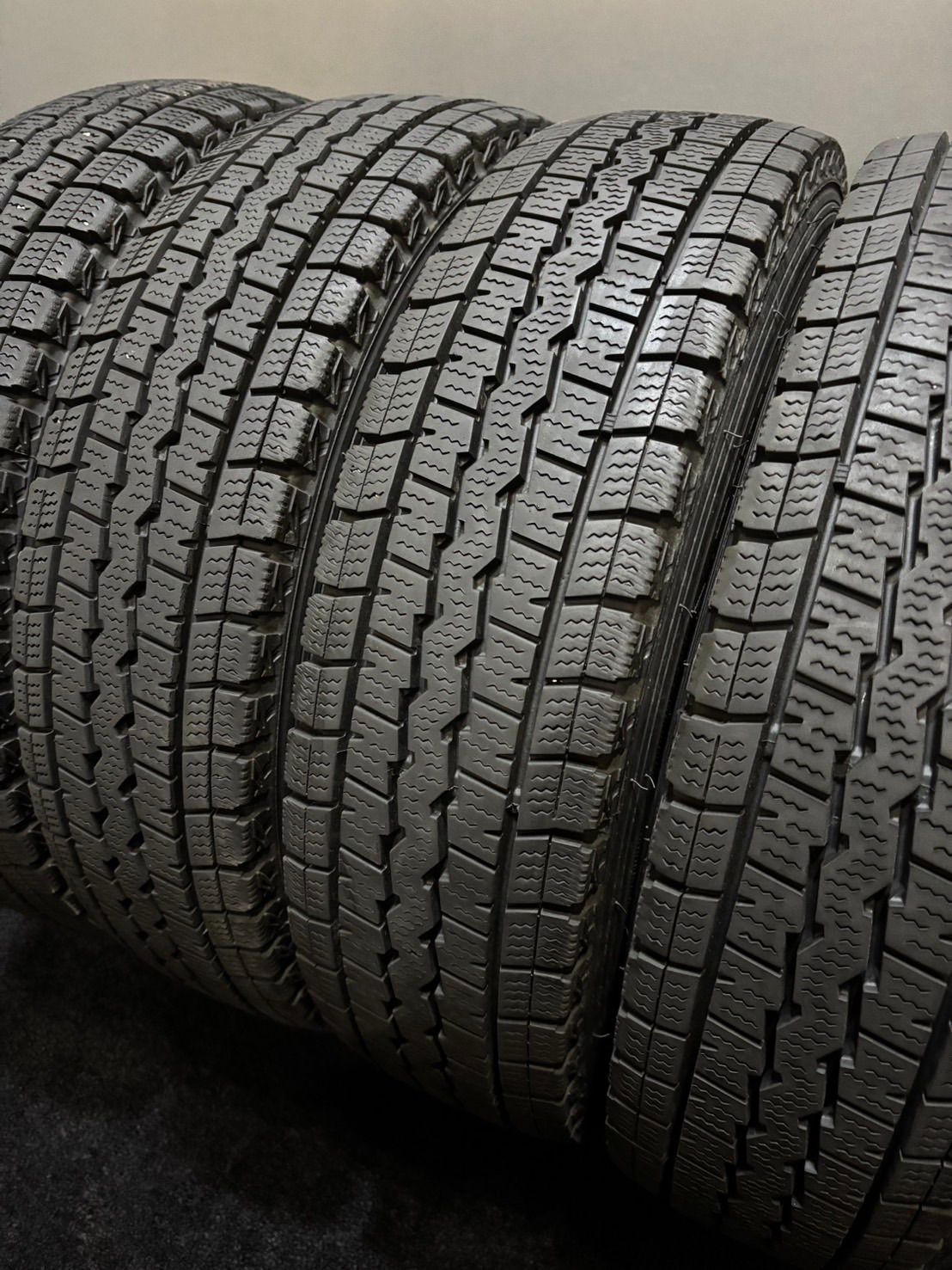 145 80 R 12 DUNLOP WINTER MAXX SV 01 21年製 スタッドレス 4本 ダンロップ ウィンターマックス 軽トラ 軽バン 4 K 604