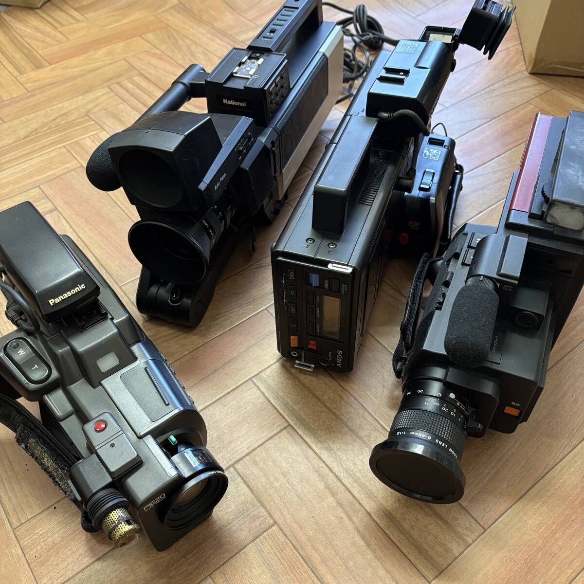 【ジャンク】デジカメ　デジタルカメラ　まとめ売り ちょっと豪華なジャンクまとめ【まとめ】デジタルビデオカメラ6台＋