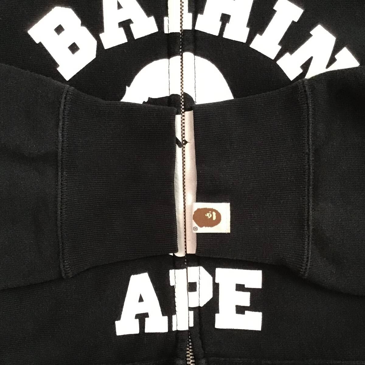 エイプ APE 初期タグ カレッジロゴ ダブルジップパーカー L エイプ APE 初期タグ カレッジロゴ ダブルジップパーカー L