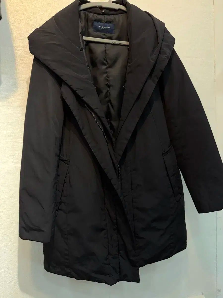 MOJO.S.PHINE モジョエスピン ブラック ダウン アウター