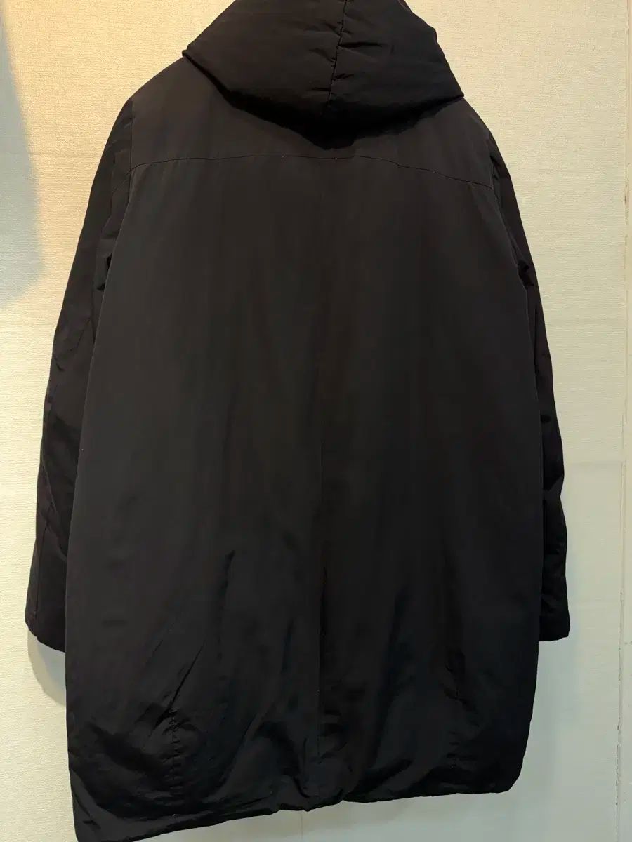 MOJO.S.PHINE モジョエスピン ブラック ダウン アウター