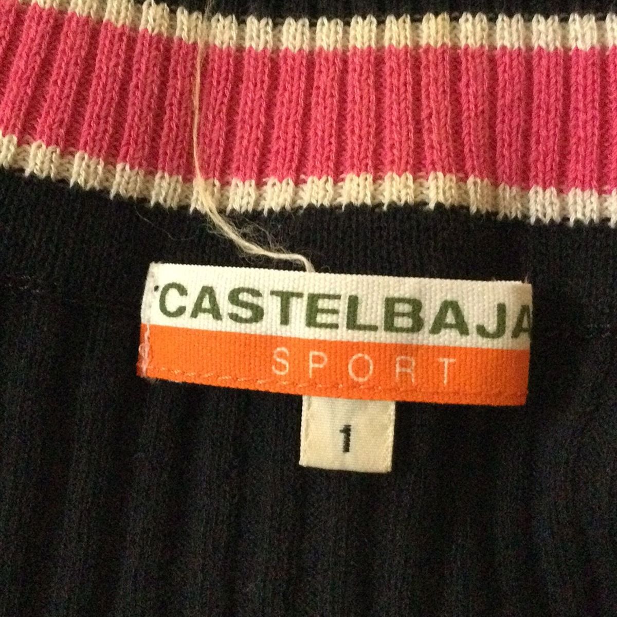 容易な CastelbajacSport カステルバジャックスポーツ ノースリーブセーター サイズ1 S レディース - 黒×ピンク×マルチ Vネック スパンコール