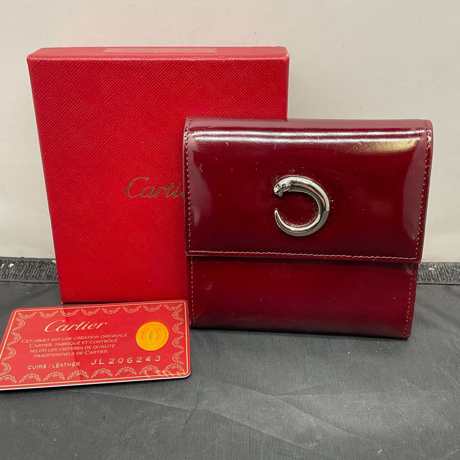 カルティエ 財布 B25092402