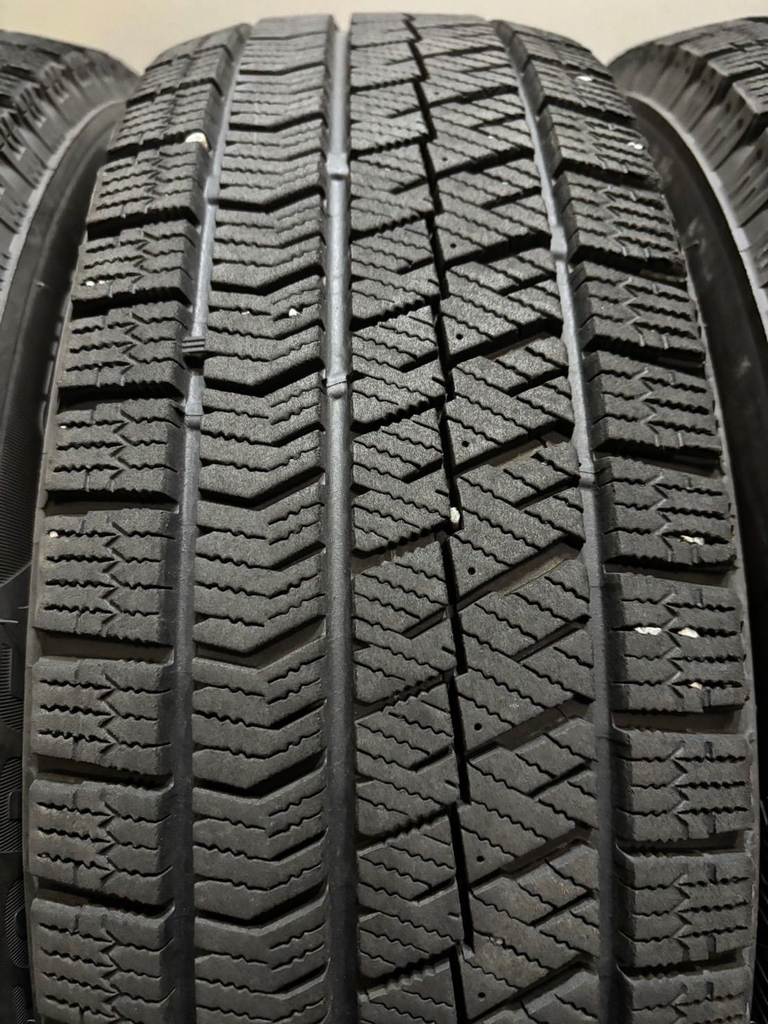  185 65 R 15 VRX 2 21年製 スタッドレス 4本 ブリヂストン ブリザック シエンタ アクア フリード フィット K 607 15インチ スタッドレス