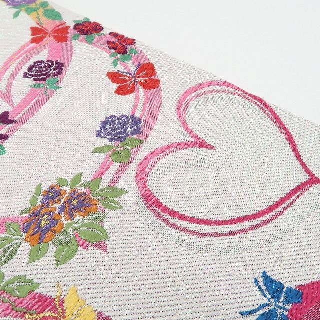 晴れ姿を結ぶハートと蝶の魔法 袋帯