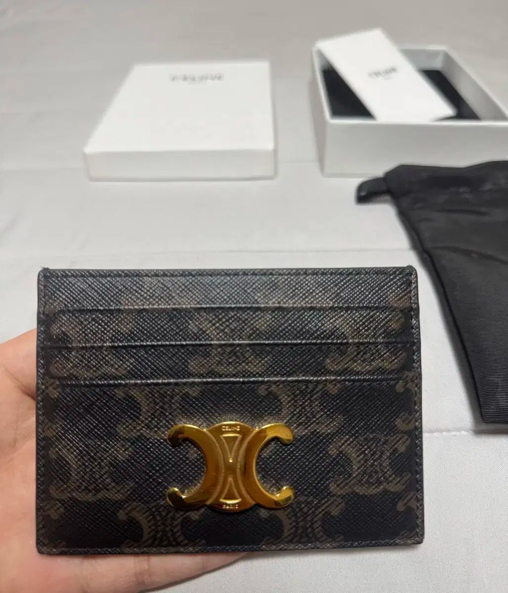 状態良し セリーヌ トリオンフ カードウォレット
