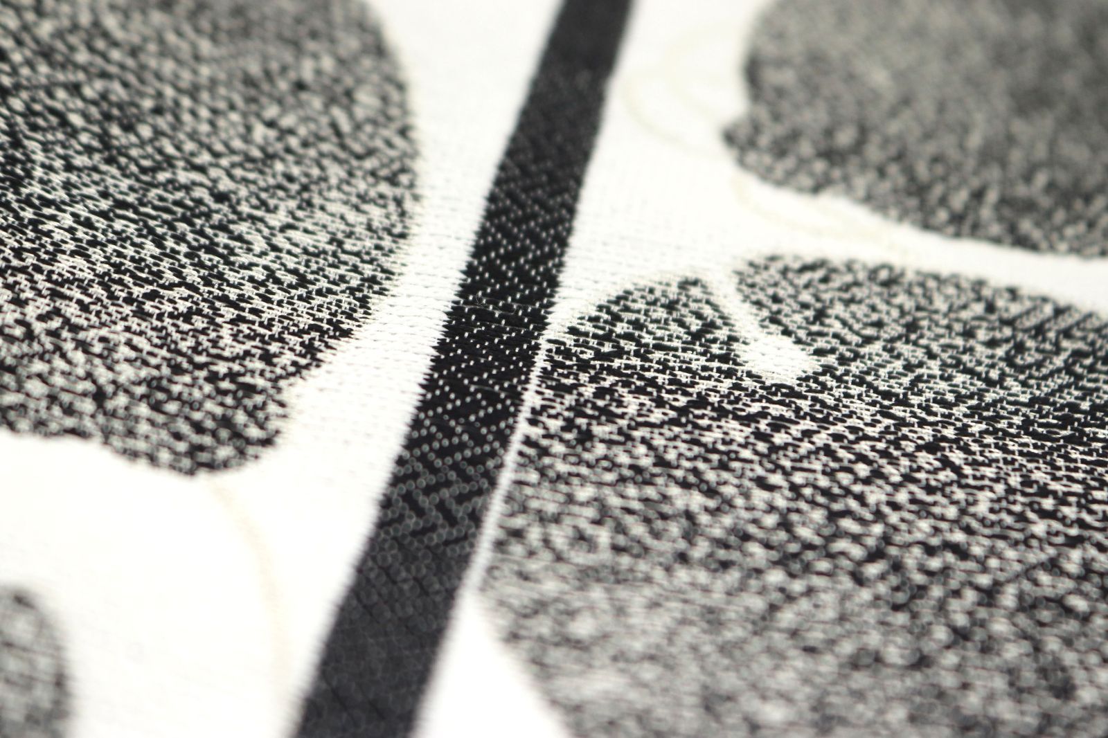 平和屋着物○両面 半幅帯 雪輪舞蝶桜文 黒地 正絹 逸品 DAAY0356ob