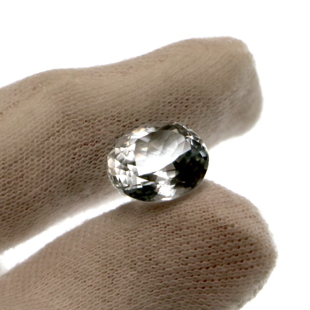 オーバルカット12mm 5.01ct