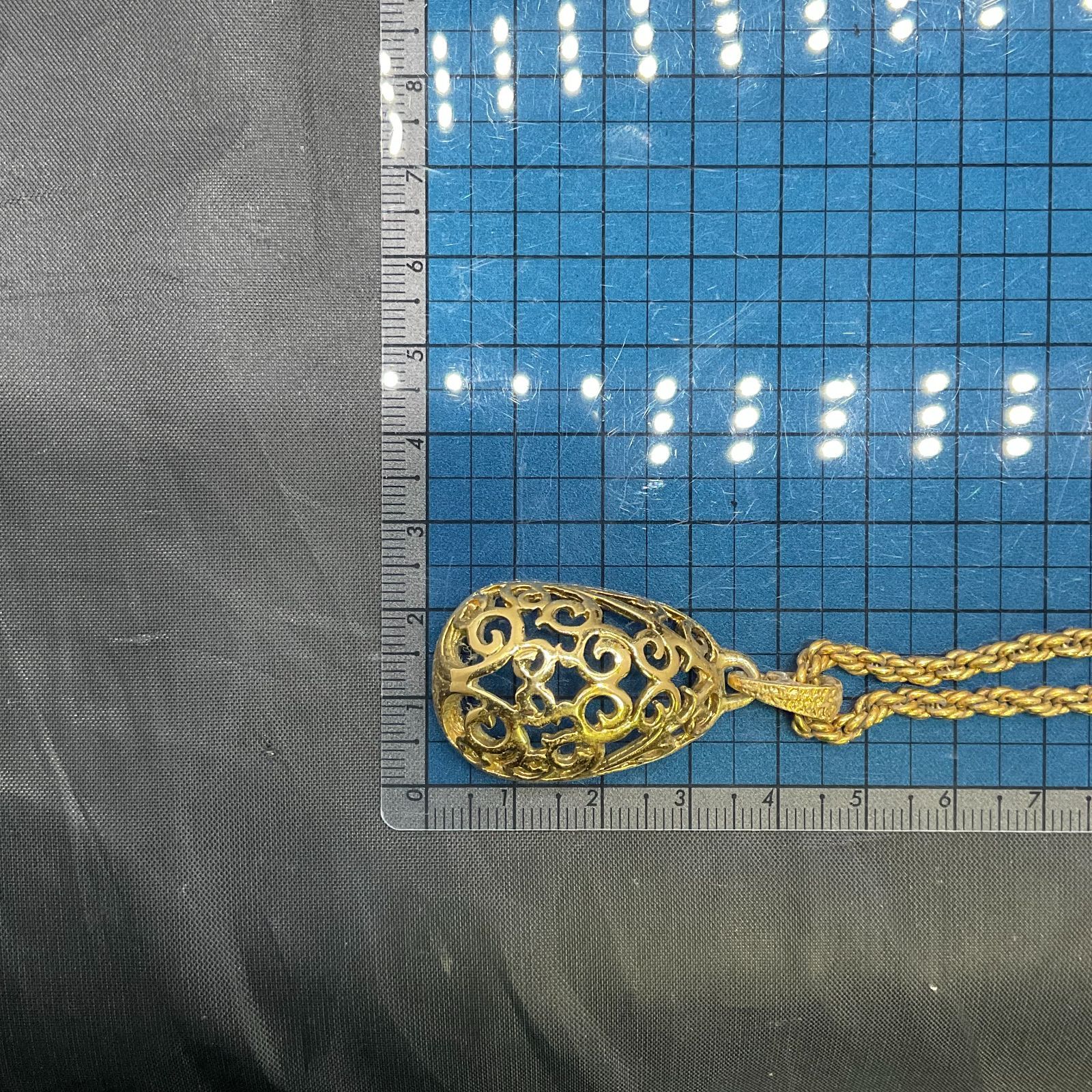 イヴサンローラン