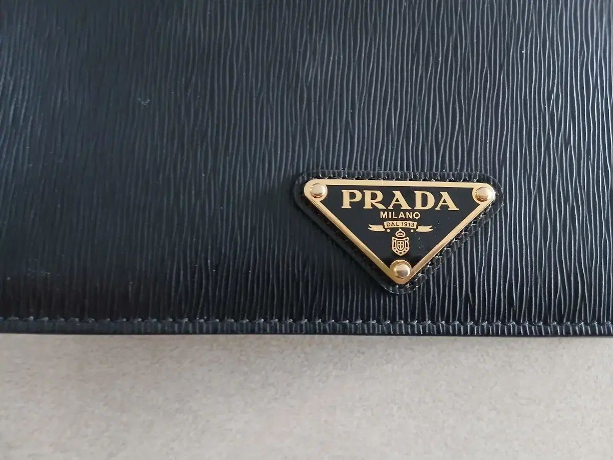 PRADA プラダ ビッテロムーブ チェーン ミニ クロスバッグ