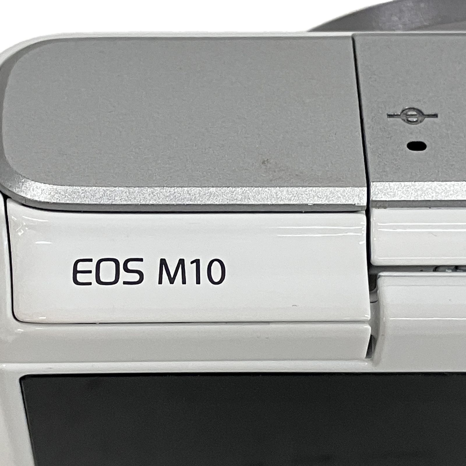 EOS M