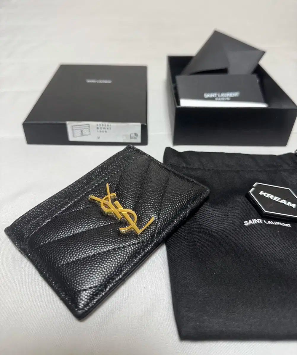  Saint Laurent サンローラン カードウォレット 長財布 小物