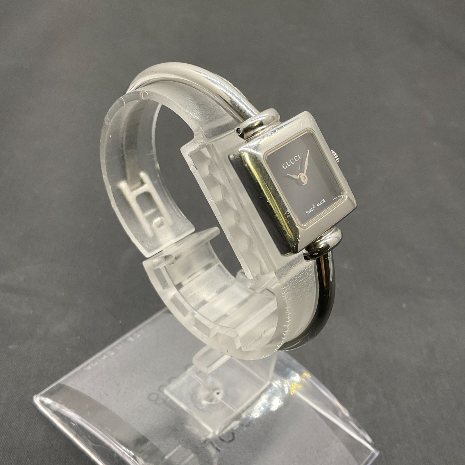  グッチ クォーツ 時計 腕時計(アナログ) 時計