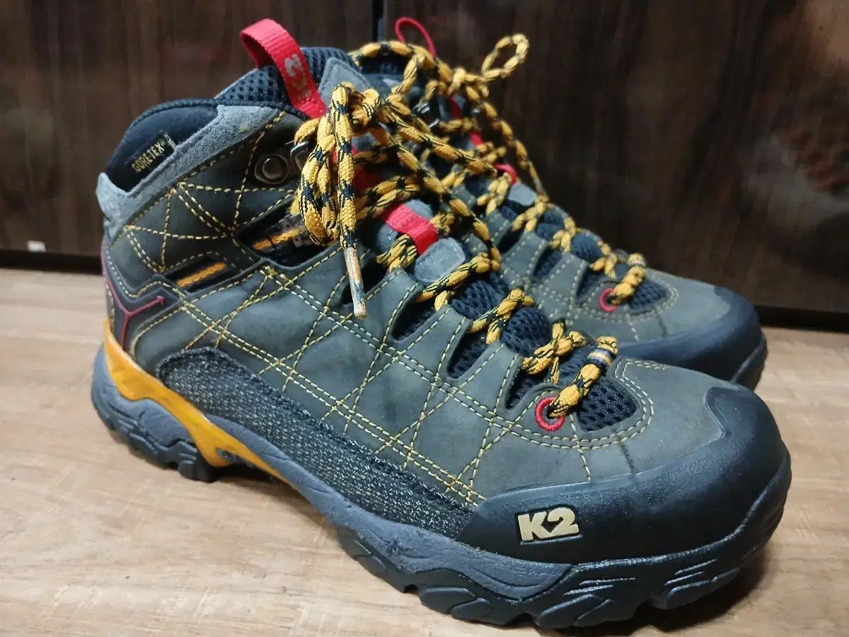 K2 ゴアテックス 登山靴 ブラック イェロー 250mm