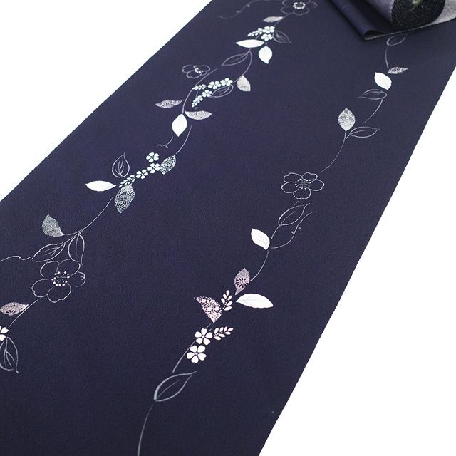  小紋 着物 着尺 反物 正絹 京友禅 染め柄 紺紫色 草花 おしゃれ カジュアル 羽織 や コート にも お仕立てＯＫ 春 秋 冬 未仕立て みやがわ sb 16585 小紋 着物反物