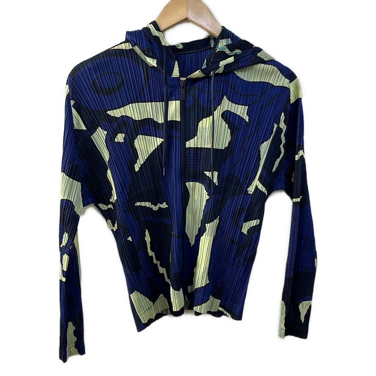 プリーツプリーズ PLEATS PLEASE 総柄 長袖カットソー サイズ4 中古・古着通販】PLEATS PLEASE (プリーツプリーズ) 総柄プリーツ