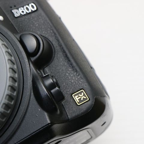 品質保証！ 超 Nikon D600 ブラック ボディ デジ1 Nikon デジタルカメラ 本体 土日祝発送OK 04000 【最大80％OFF！】